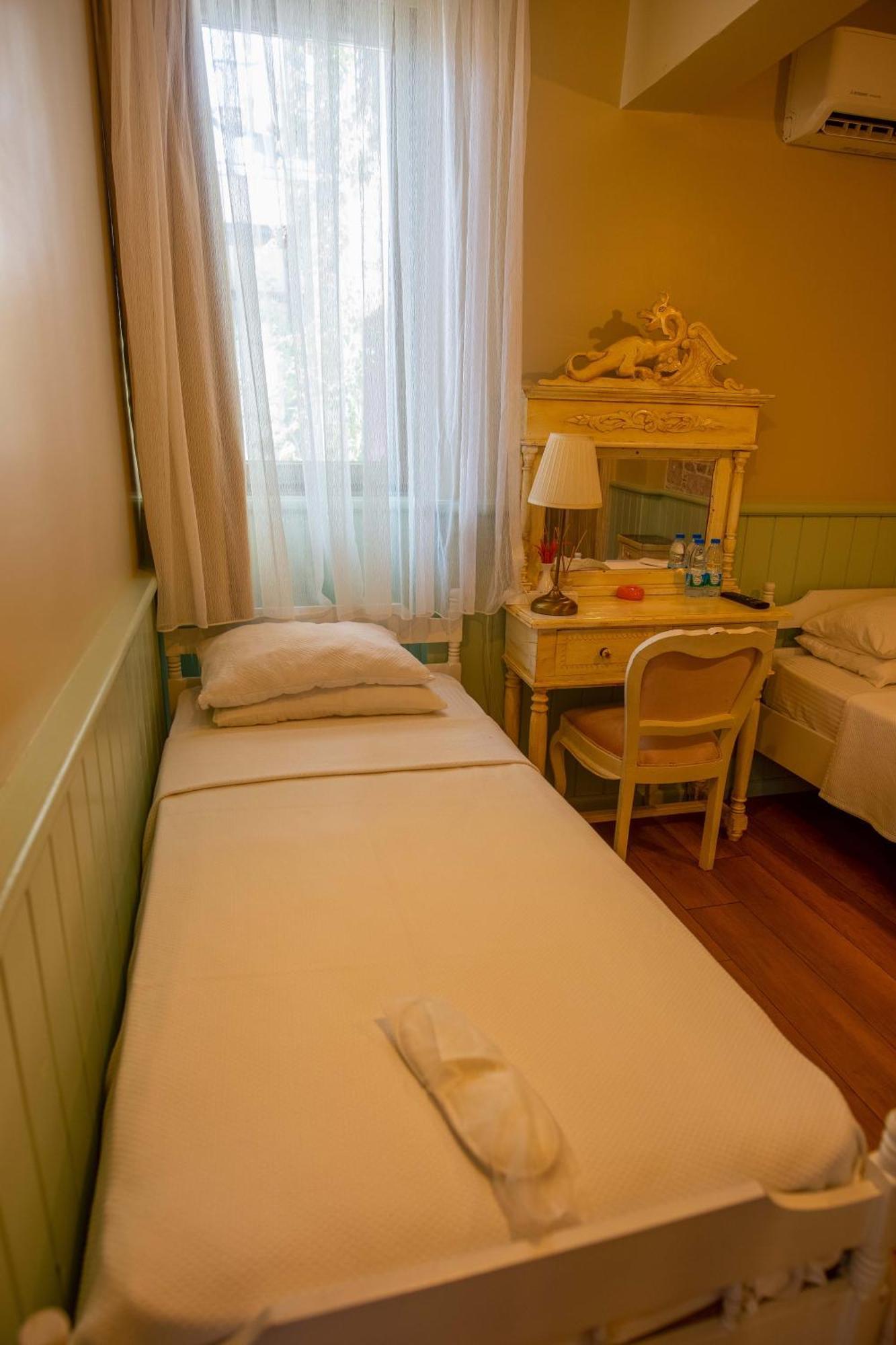 Cunda Mor Limon Otel Ayvalı Eksteriør billede