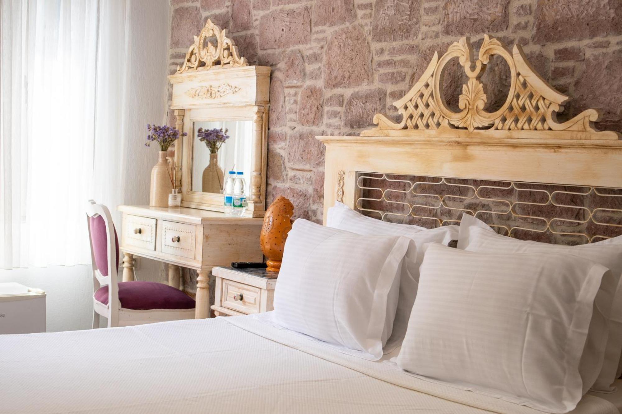 Cunda Mor Limon Otel Ayvalı Eksteriør billede