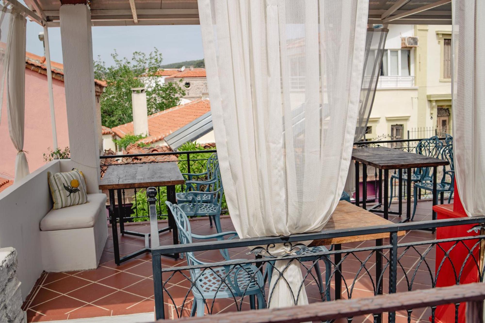 Cunda Mor Limon Otel Ayvalı Eksteriør billede